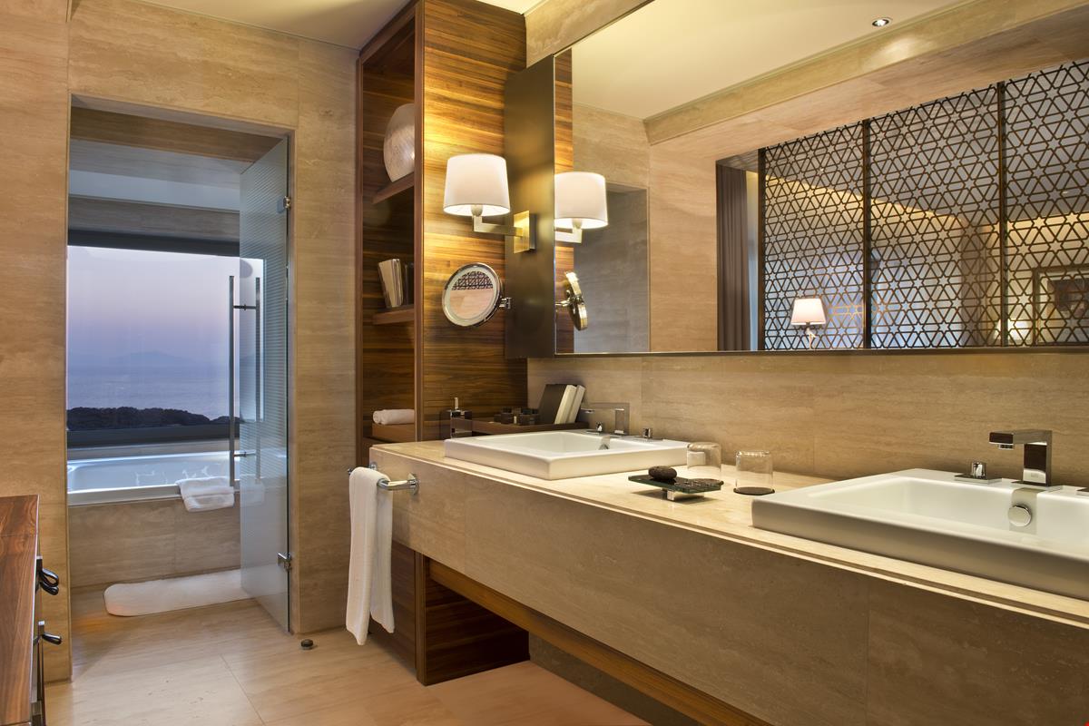 Deluxe Sea View Room
