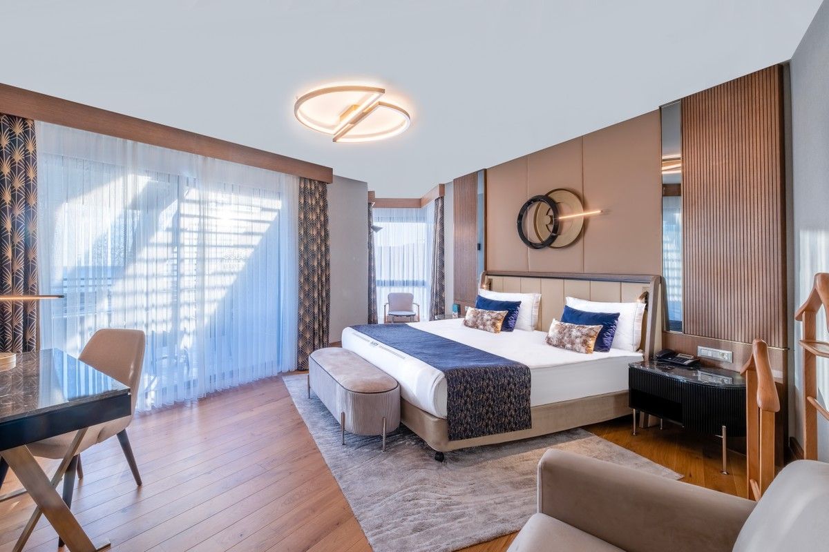 Junior Royal Suite