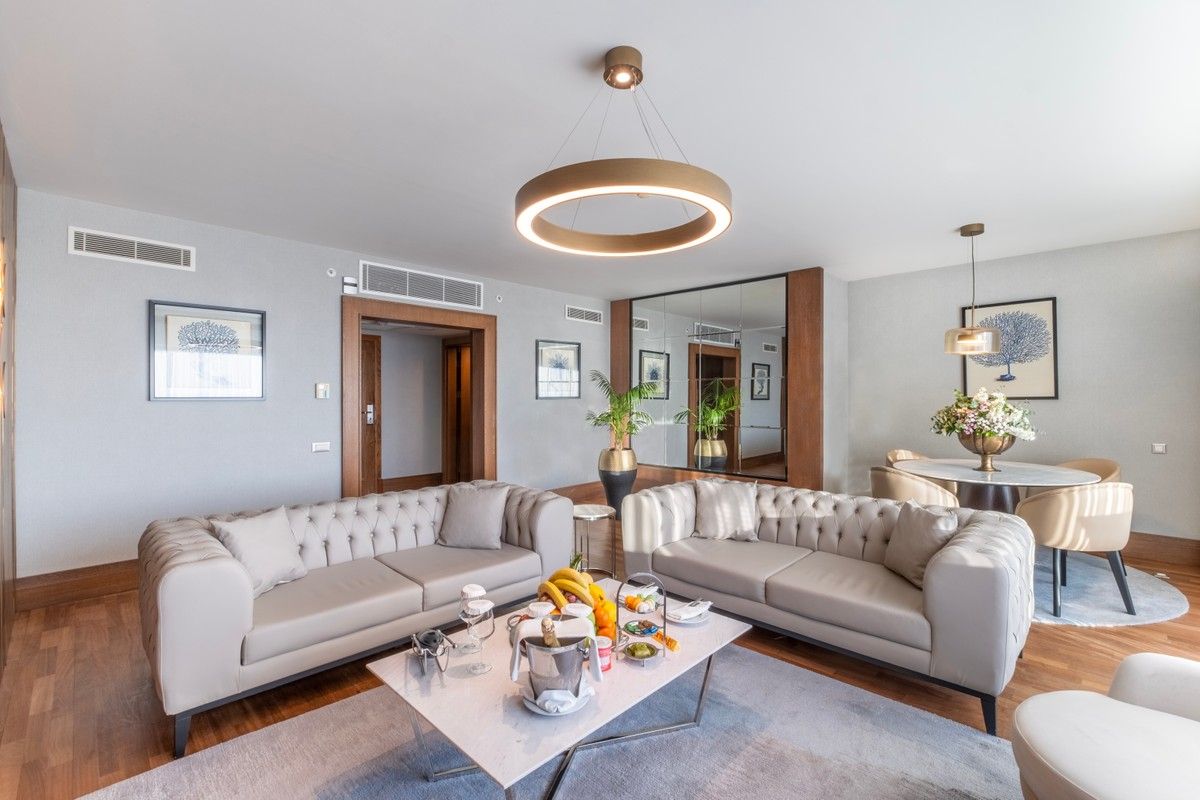 Royal Suite